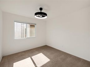 2521 W Sunflower Avenue R8, Santa Ana CA 92704