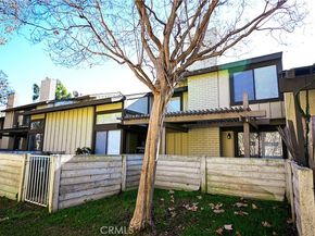 2514 N Tustin F(66), Santa Ana CA 92705