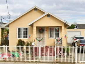909 913 W Denni Street, Wilmington CA 90744