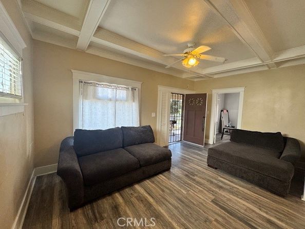 840 W 53rd Street, Los Angeles CA 90037