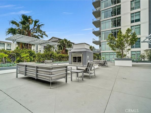 411 W Seaside Way 1804, Long Beach CA 90802