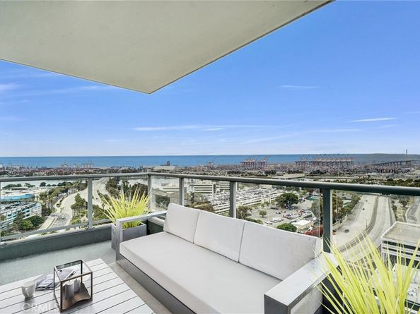 411 W Seaside Way 1804, Long Beach CA 90802