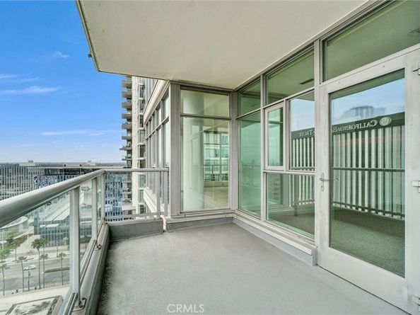 411 W Seaside Way 1804, Long Beach CA 90802