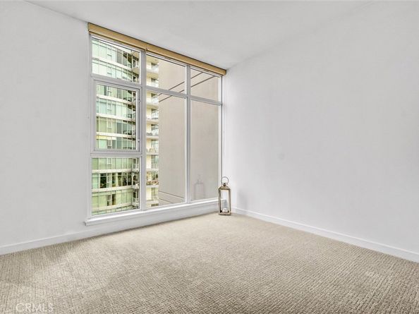 411 W Seaside Way 1804, Long Beach CA 90802