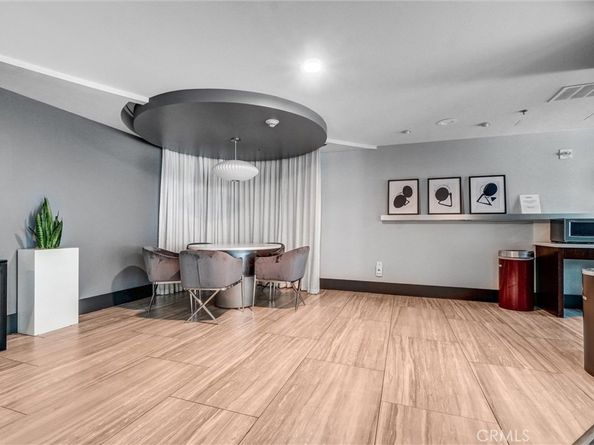 411 W Seaside Way 1804, Long Beach CA 90802