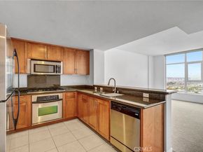 411 W Seaside Way 1804, Long Beach CA 90802