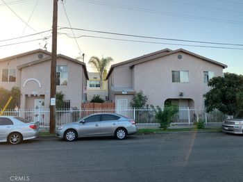 1445 W 20th Street