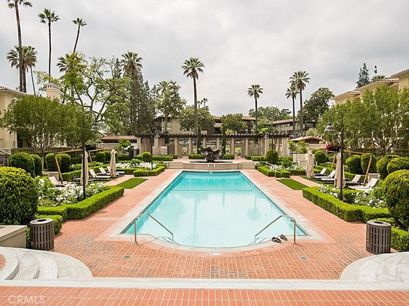 182 S Orange Grove Boulevard, Pasadena CA 91105