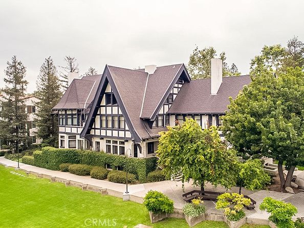 182 S Orange Grove Boulevard, Pasadena CA 91105