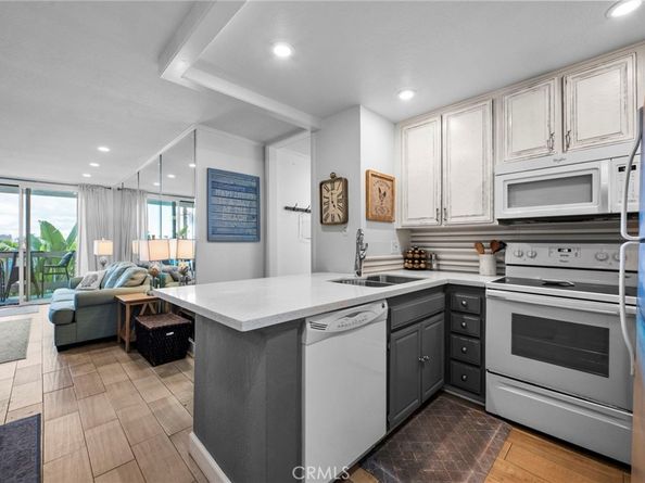 999 N Pacific Street F101, Oceanside CA 92054