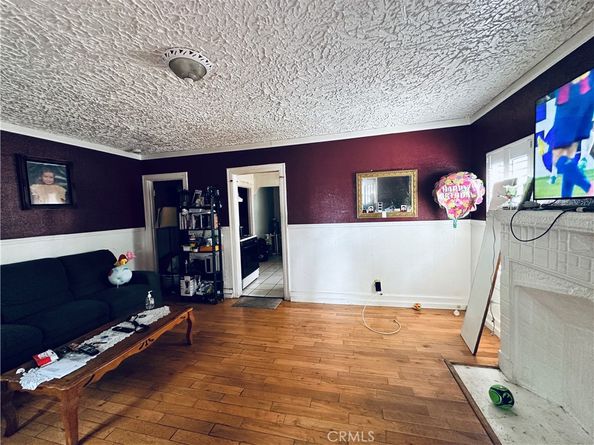 943 W 65th, Los Angeles CA 90044