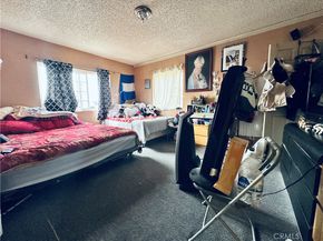 943 W 65th, Los Angeles CA 90044