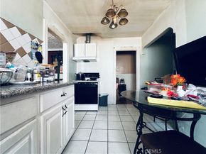 943 W 65th, Los Angeles CA 90044