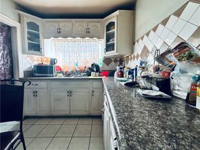 943 W 65th, Los Angeles CA 90044