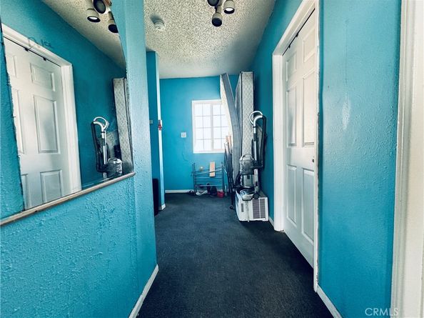 943 W 65th, Los Angeles CA 90044