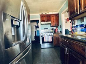 943 W 65th, Los Angeles CA 90044