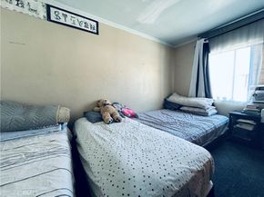 943 W 65th, Los Angeles CA 90044