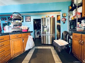 943 W 65th, Los Angeles CA 90044