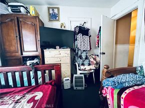 943 W 65th, Los Angeles CA 90044