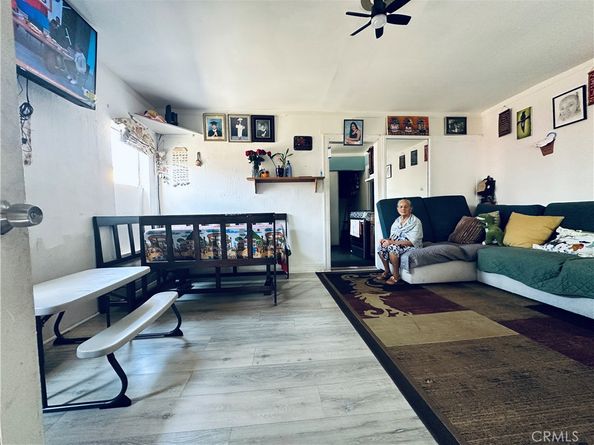 943 W 65th, Los Angeles CA 90044