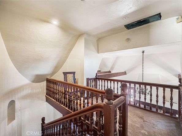 2000 N New Hampshire, Los Feliz CA 90027