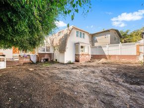 2000 N New Hampshire, Los Feliz CA 90027