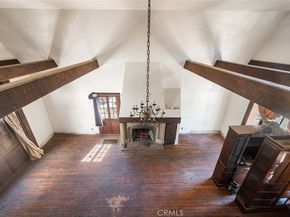 2000 N New Hampshire, Los Feliz CA 90027