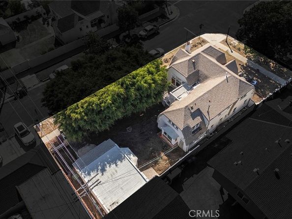 2000 N New Hampshire, Los Feliz CA 90027