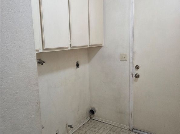 554 E Fairfield Court, Ontario CA 91761