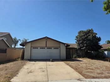 554 E Fairfield Court