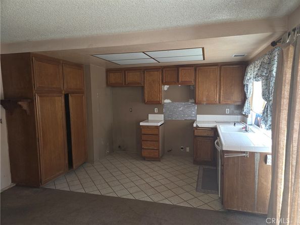 554 E Fairfield Court, Ontario CA 91761