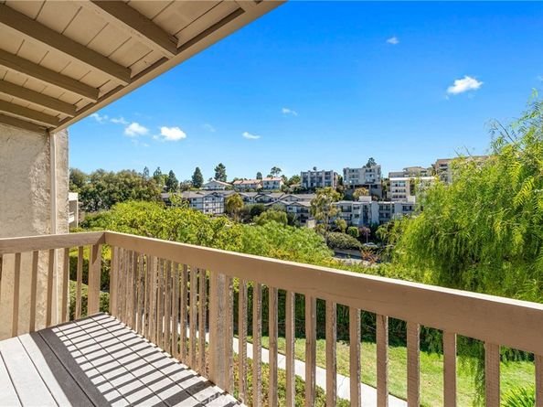 15 Hilltop Circle, Rancho Palos Verdes CA 90275