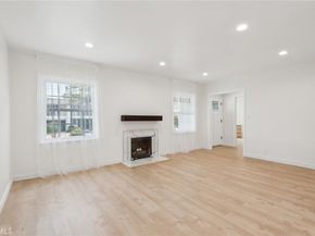 703 Avenue D, Redondo Beach CA 90277