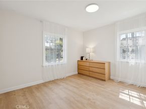 703 Avenue D, Redondo Beach CA 90277