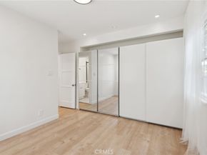 703 Avenue D, Redondo Beach CA 90277