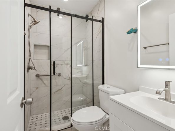 703 Avenue D, Redondo Beach CA 90277
