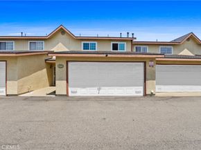 1571 S Reservoir D, Pomona CA 91766