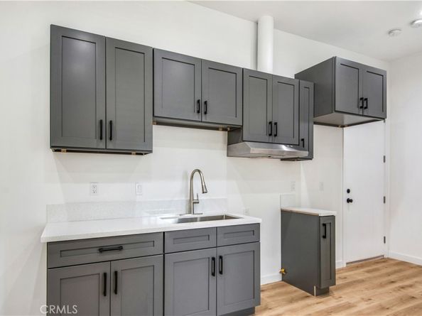 5512 Long Beach Boulevard, Long Beach CA 90805