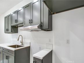 5512 Long Beach Boulevard, Long Beach CA 90805