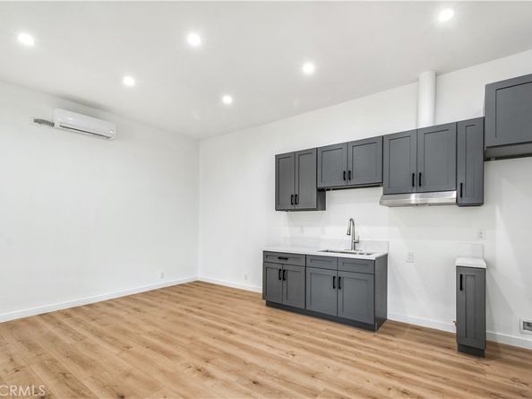 5512 Long Beach Boulevard, Long Beach CA 90805