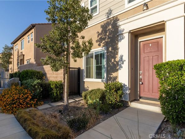 5599 Merano Way, Fontana CA 92336