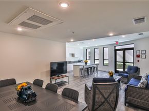 8951 Monte Vista Ave, Montclair CA 91763