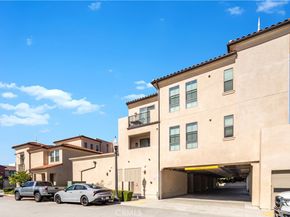 8951 Monte Vista Ave, Montclair CA 91763