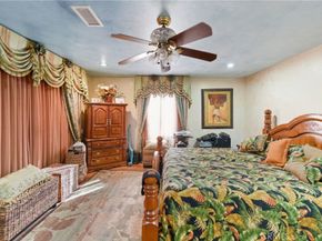 9716 S Van Ness, Los Angeles CA 90047