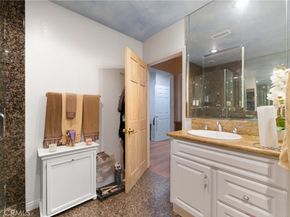 9716 S Van Ness, Los Angeles CA 90047