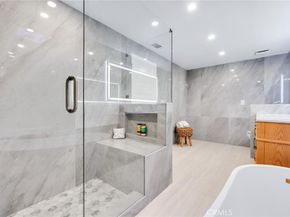 8459 La Vela, Whittier CA 90605