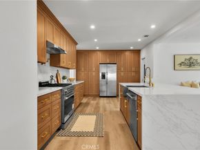 8459 La Vela, Whittier CA 90605