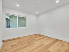 8459 La Vela, Whittier CA 90605