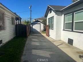 4041 Denker, Los Angeles CA 90062