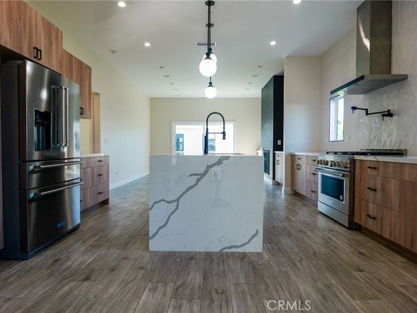 422 Almond, Monrovia CA 91016